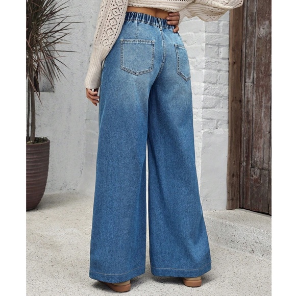 Medium Wash Blue Wide leg Button Fly Wide leg Denim Jeans - Picture 5 of 5